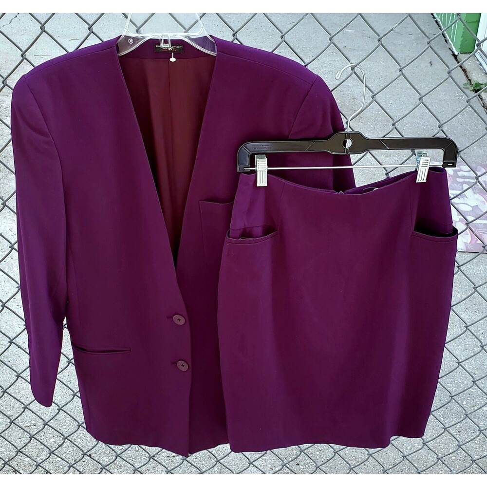 Vtg Womens Business Suit Power Skirt & Blazer Size 10 Purple Marshall Fields 90s
